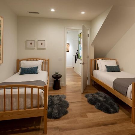Elevation Lofts Hotel Asheville Bagian luar foto