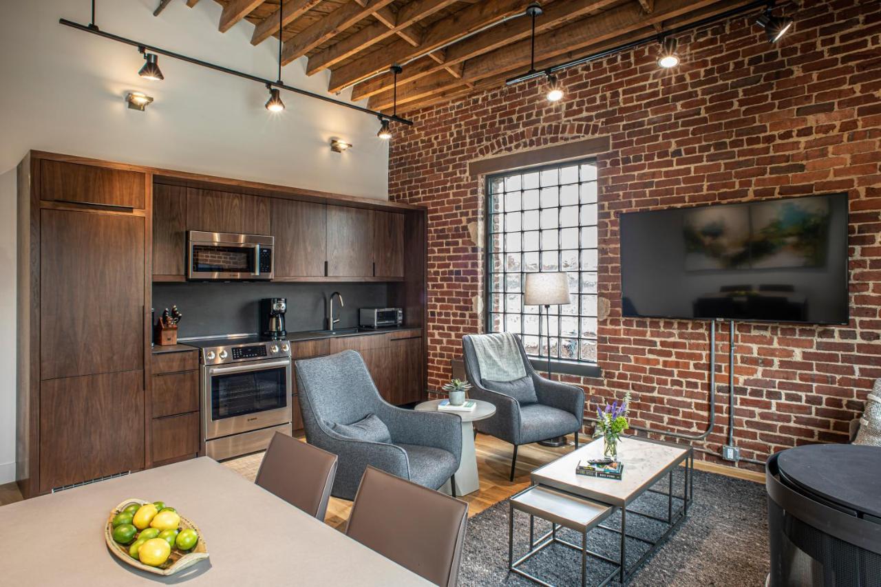 Elevation Lofts Hotel Asheville Bagian luar foto